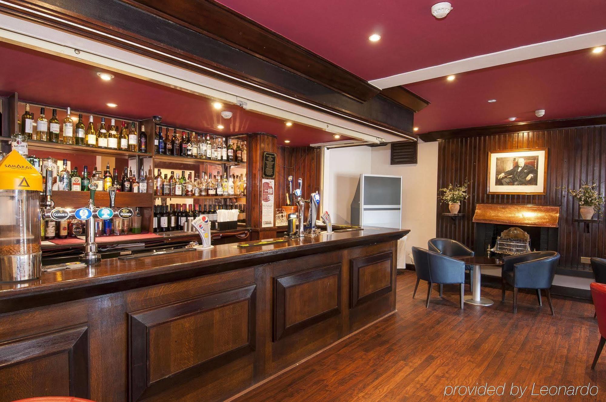 The Bell Hotel Epping Exterior photo